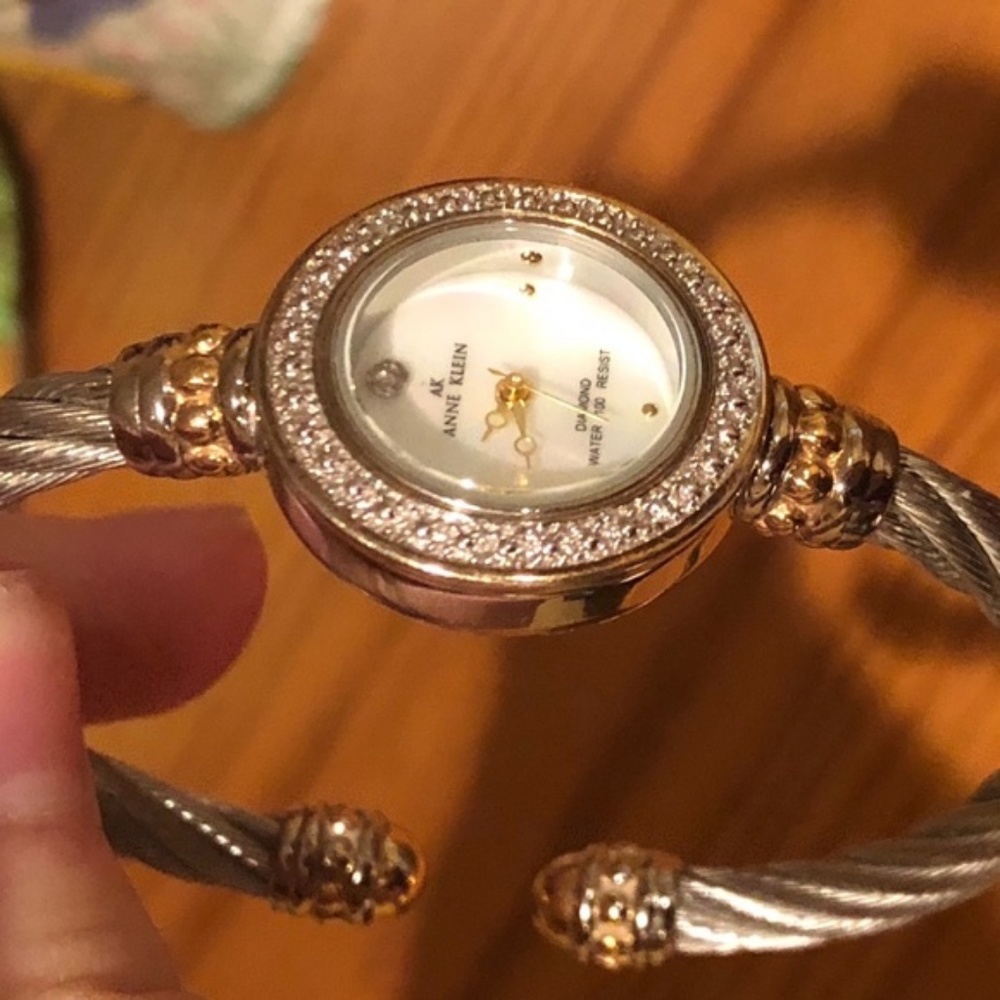 Vintage ANNE KLEIN Two Tone Bangle Watch w/ Bezels - Picture 5 of 7